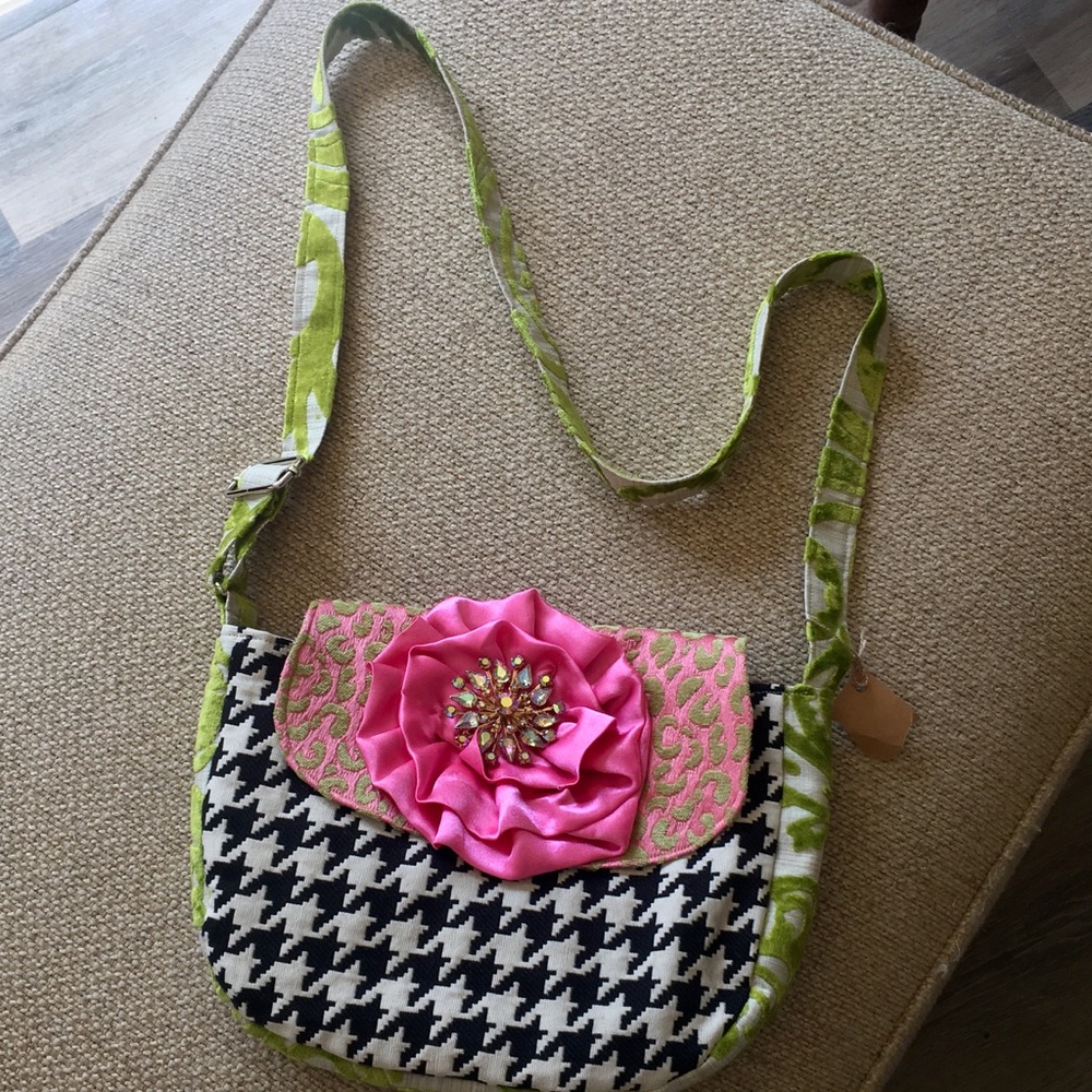 Artisan handmade purse. NWOT